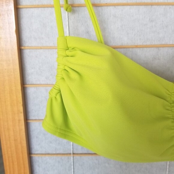 New Tommy Hilfiger Neon Green Bikini Top Size Small Bandeau Adjustable - Picture 5 of 8